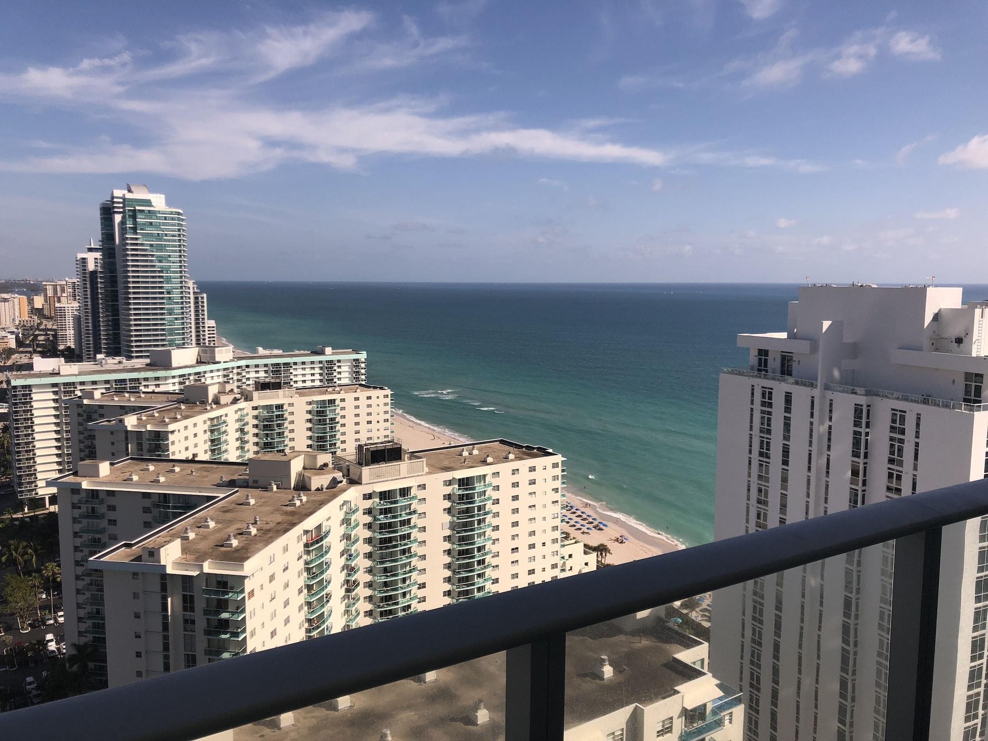 Hide Beach Residences Hollywood Exteriör bild